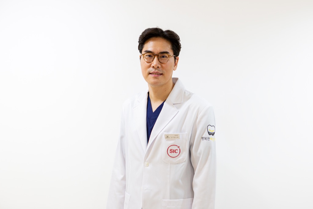 한승대 원장 진료